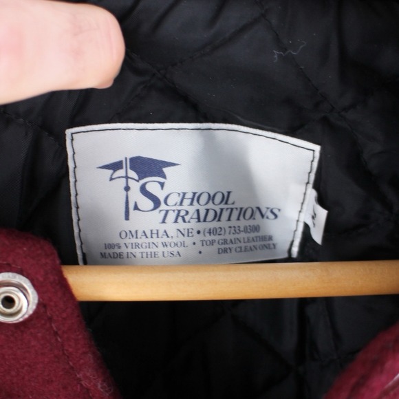 Vintage Varsity Jacket Wool Leather Sleeves Burgundy White Size Medium - Picture 3 of 4